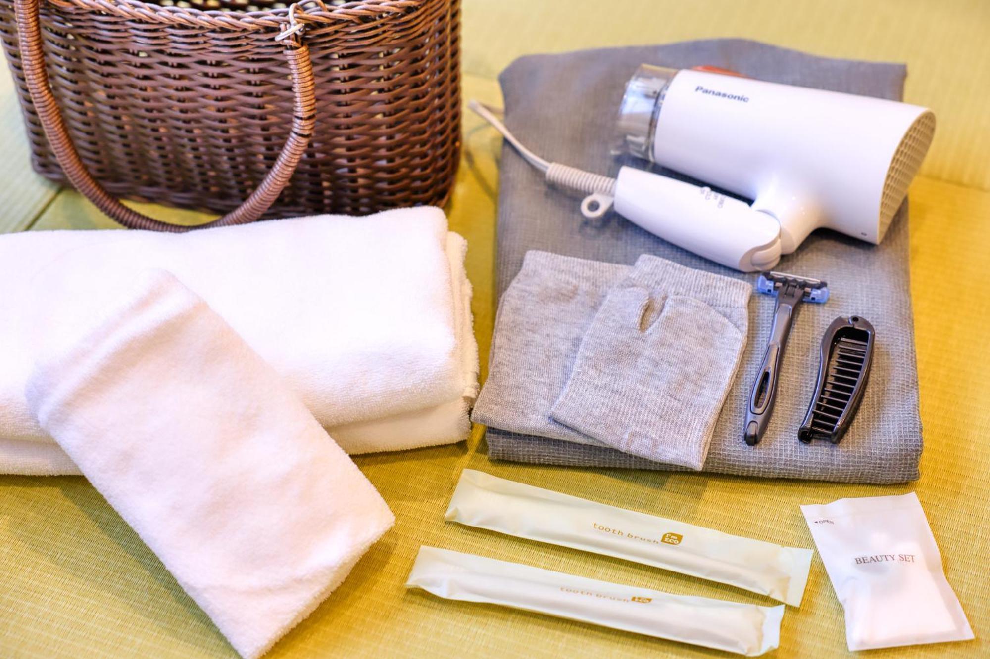 Miyama Ouan Kyoritsu Resort Takajama Kültér fotó A typical amenity kit