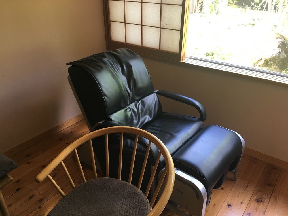 Miyama Ouan Kyoritsu Resort Takajama Kültér fotó A recliner chair
